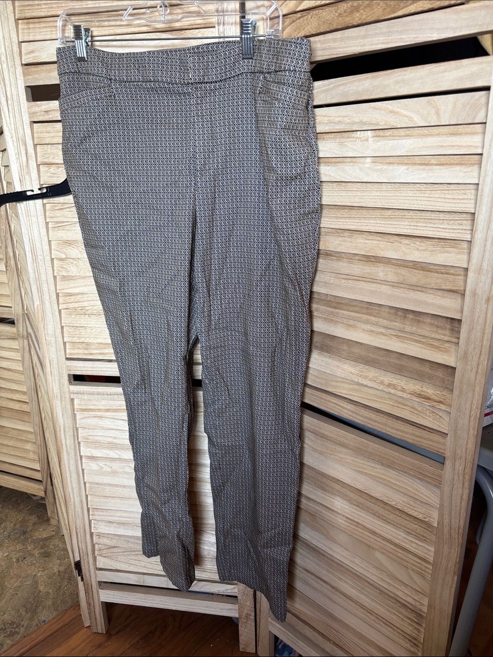 Roz & Ali Ladies Brown Micro-Pattern Dress Pants 18